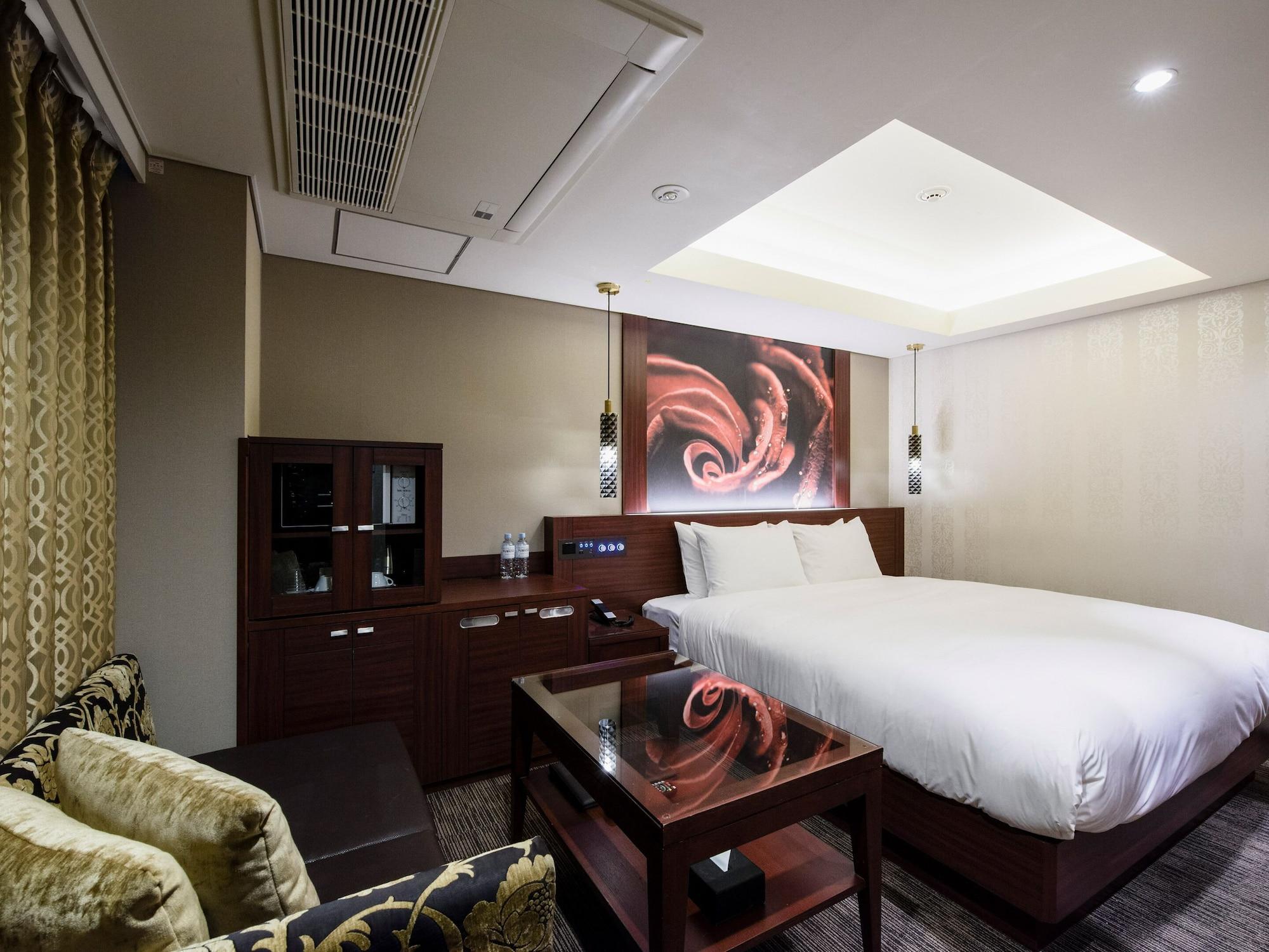 Meguroholic Hotel Tokio Zewnętrze zdjęcie